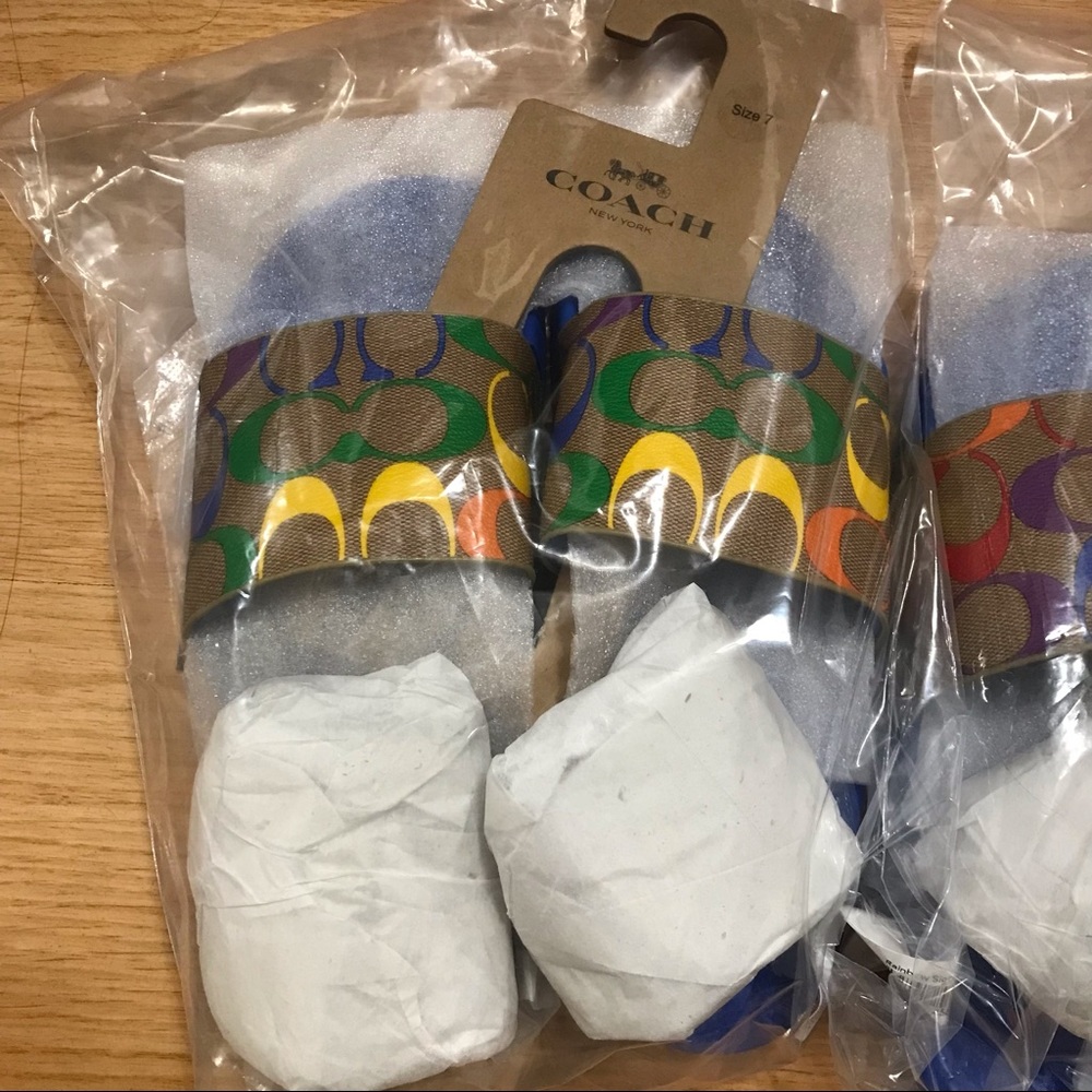 ❤️ Coach Uli Sport Slide Rainbow Signature Canvas 11 - Picture 3 of 7